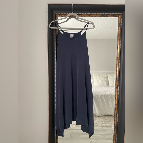 Joie Grayish Blue Sleeveless Asymmetrical V-Neck Midi Dress - Small - Picture 2 of 5